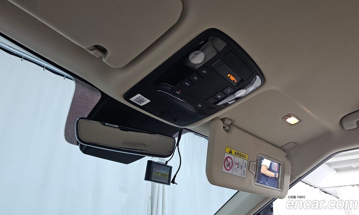 Kia Carnival 4th Gen фото 17