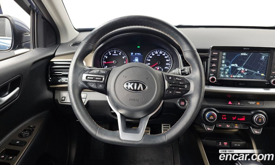 Kia Stonic фото 13