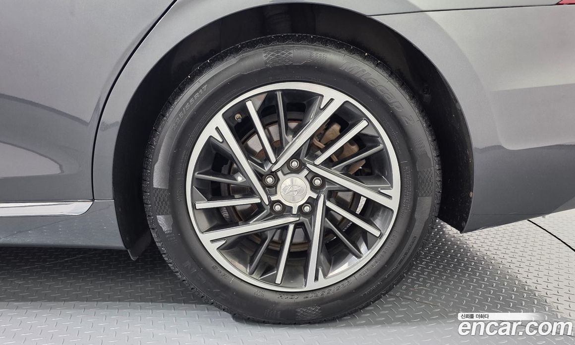 Hyundai Grandeur (IG) 6th Gen Restyling фото 21