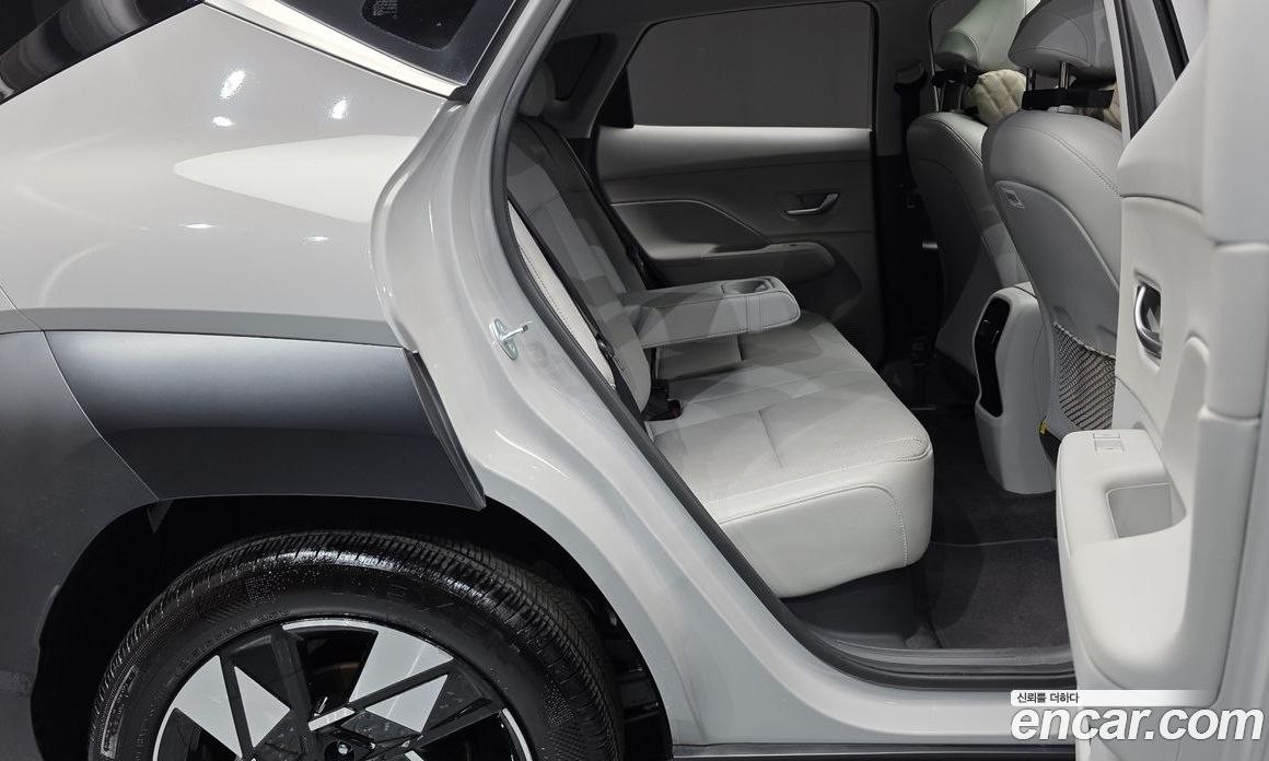 Hyundai Kona Hybrid (SX2) фото 12