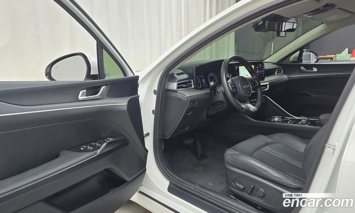 Kia K5 Hybrid 3rd Gen фото 10