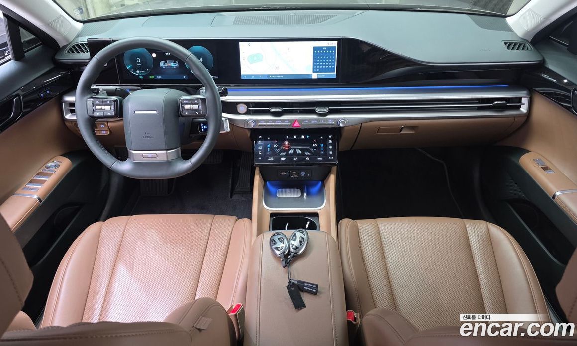 Hyundai Grandeur Hybrid (GN7) фото 7