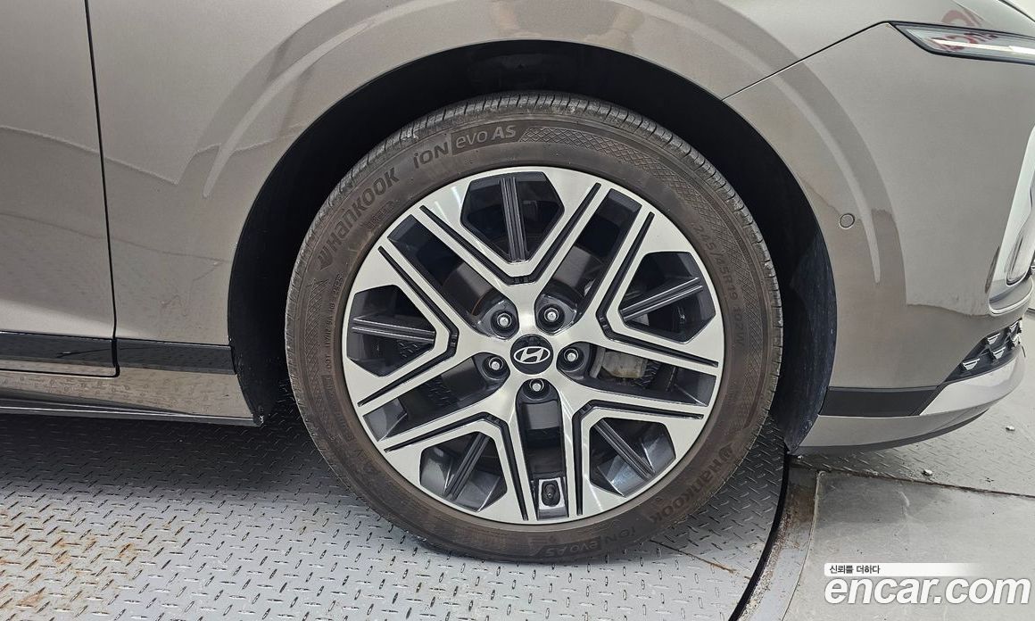 Hyundai Grandeur Hybrid (GN7) фото 21