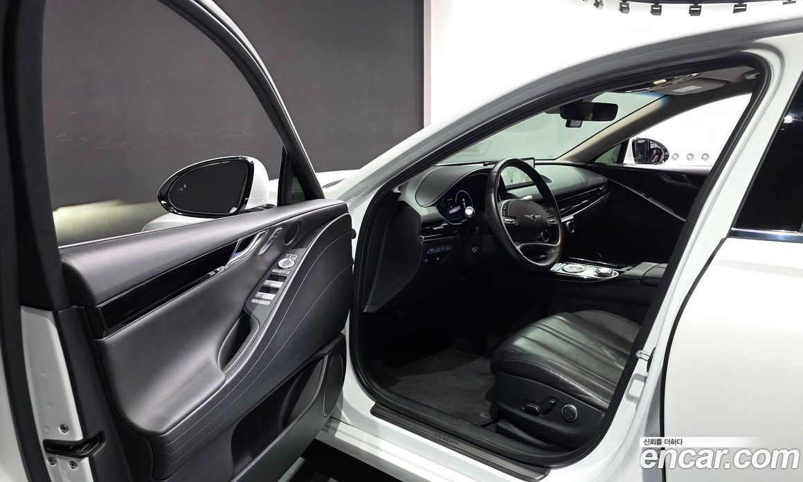 Genesis G80 (RG3) фото 10