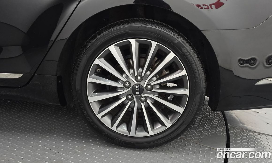 Kia K7 2nd Gen фото 21