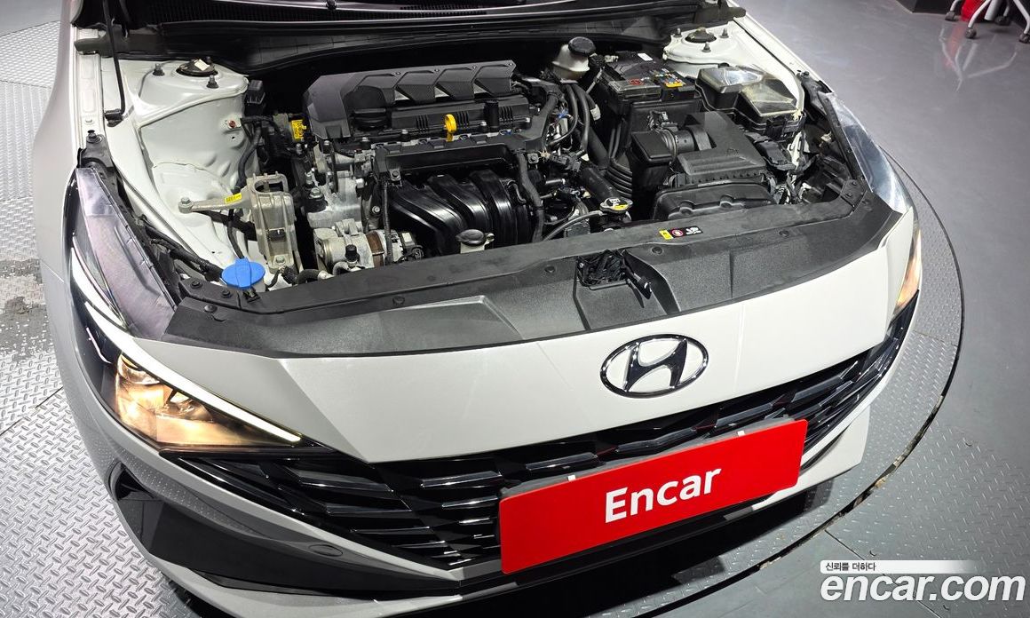Hyundai Avante (CN7) фото 6