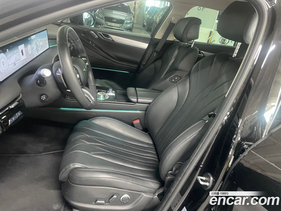 Genesis G80 (RG3) фото 16
