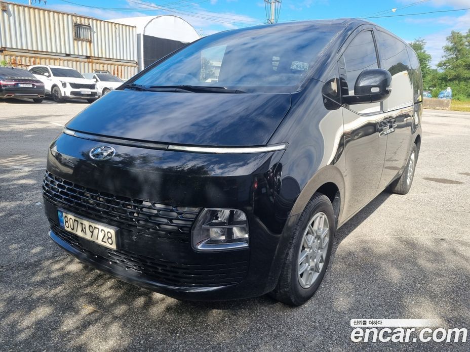 Hyundai Staria фото 3