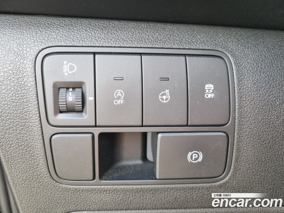 Hyundai Staria фото 12
