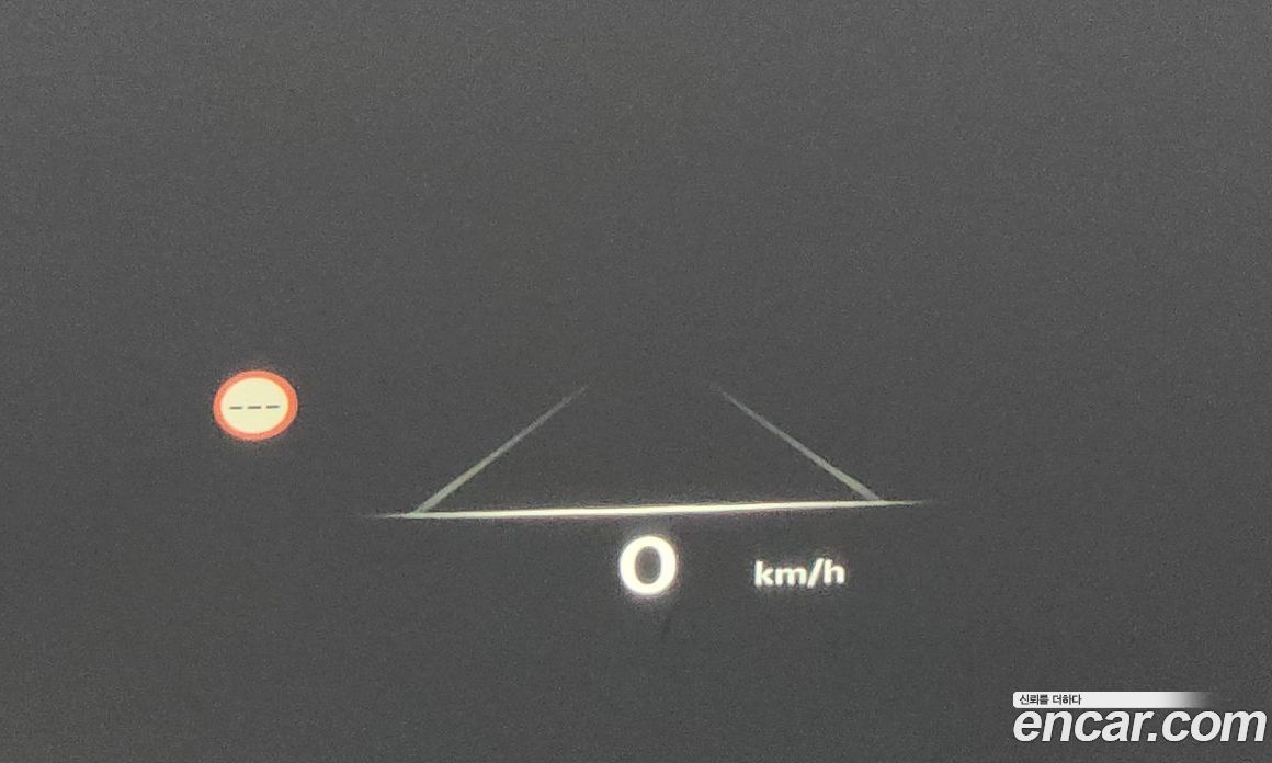 Genesis GV70 фото 31
