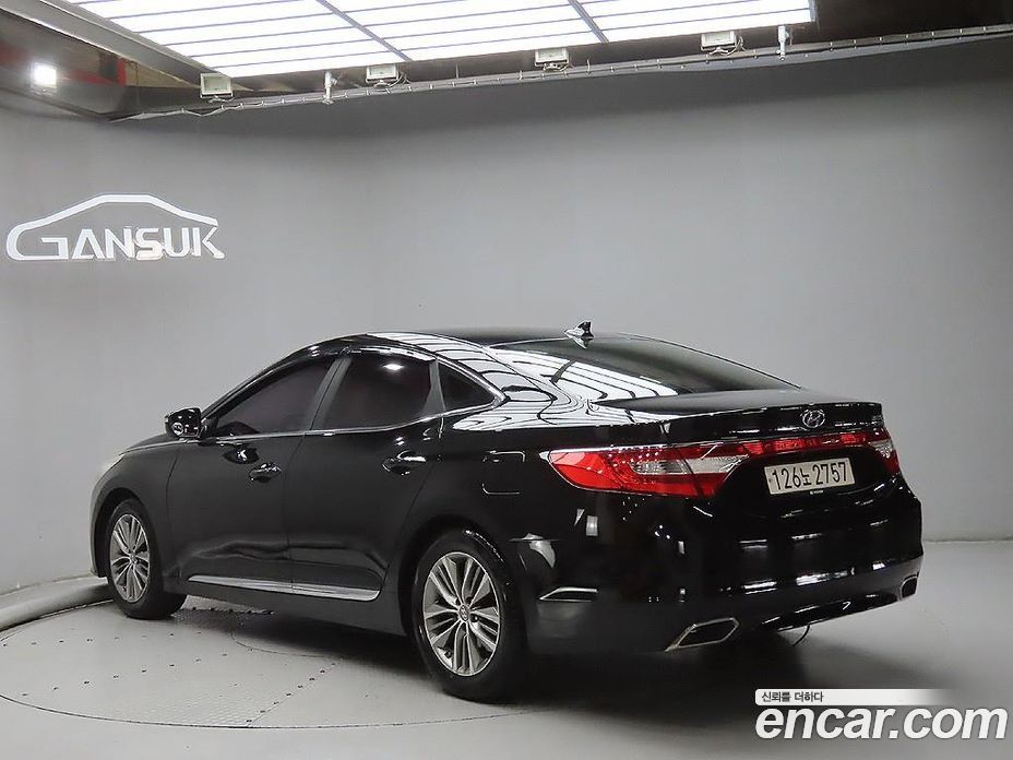 Hyundai Grandeur (HG) фото 3