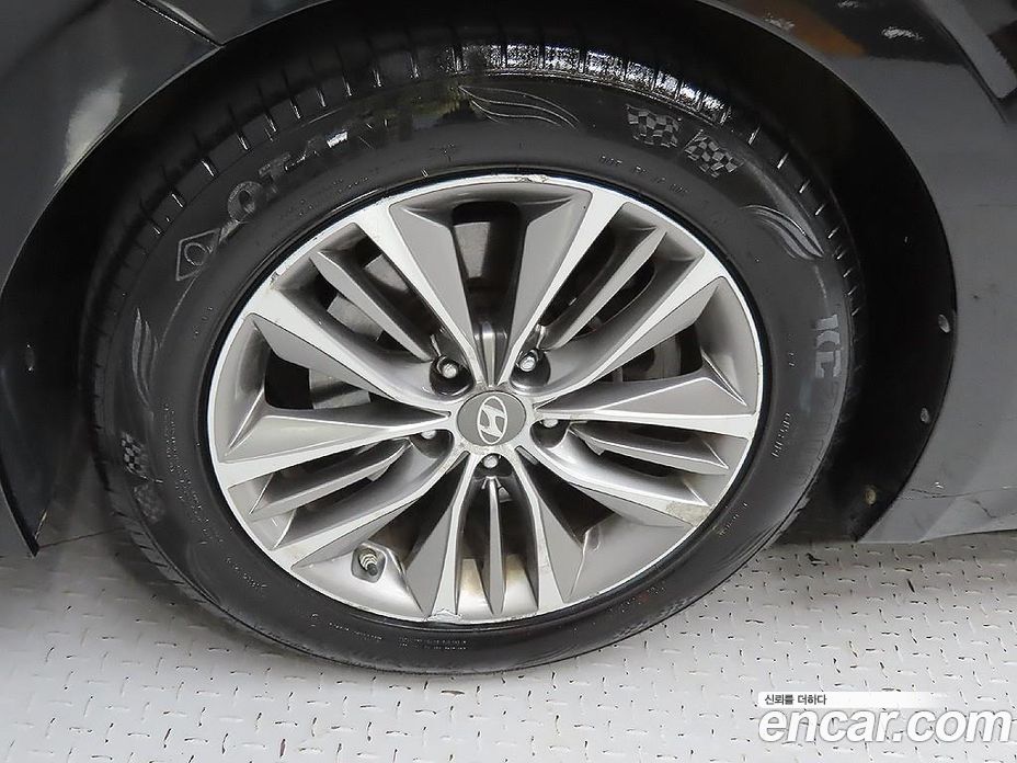 Hyundai Grandeur (HG) фото 5
