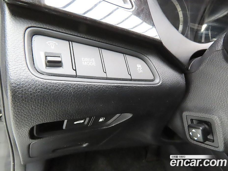 Hyundai Grandeur (HG) фото 12