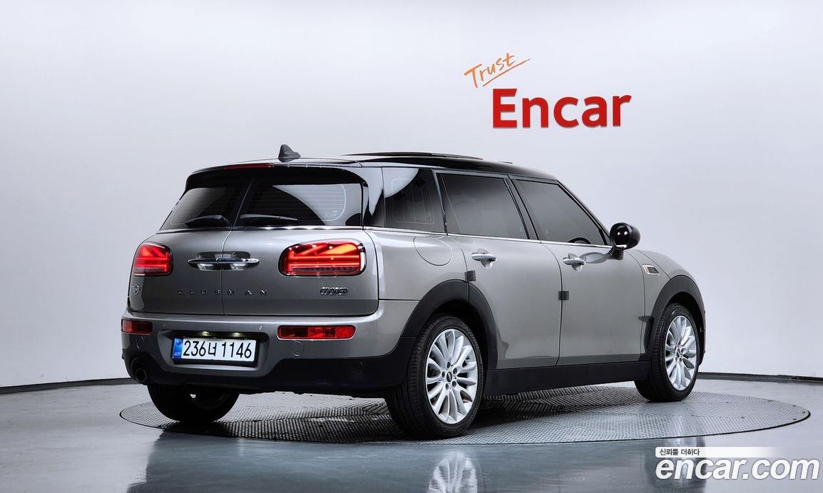Mini Cooper Clubman фото 2