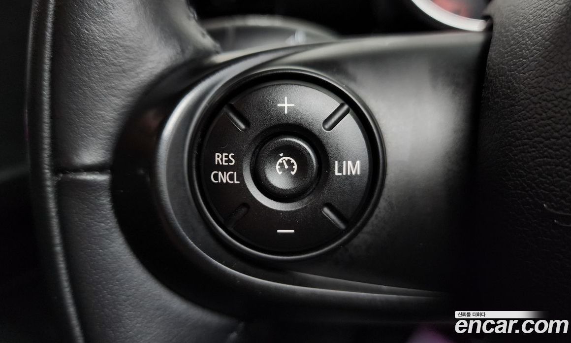 Mini Cooper Clubman фото 15
