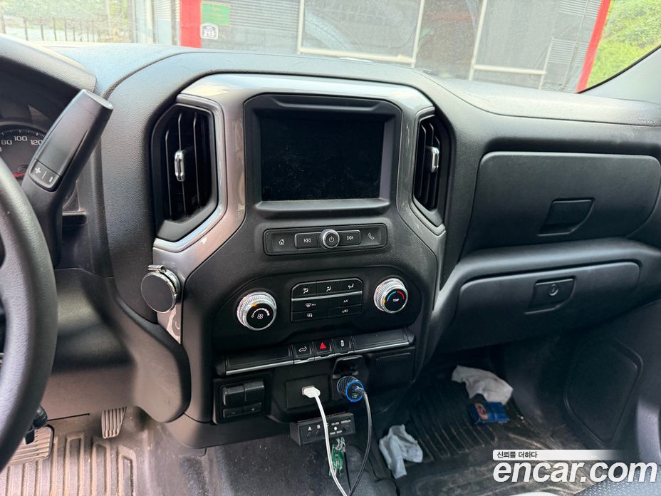 GMC Sierra фото 8