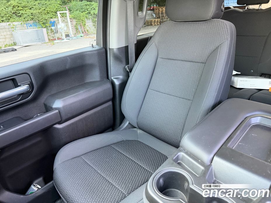 GMC Sierra фото 13