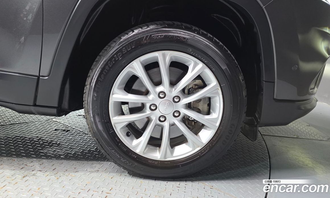 Jeep Cherokee (KL) фото 21
