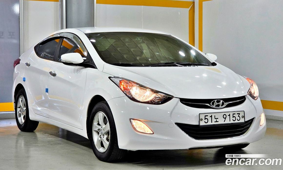 Hyundai Avante (MD) фото 3
