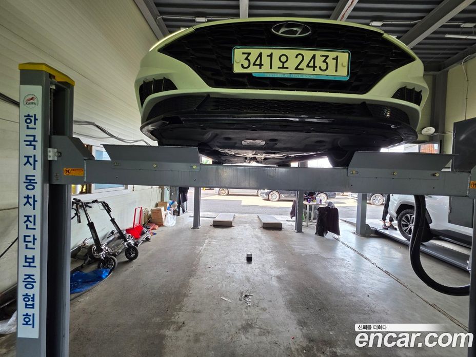 Hyundai Sonata (DN8) з Кореї