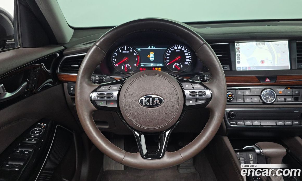 Kia K7 2nd Gen фото 13