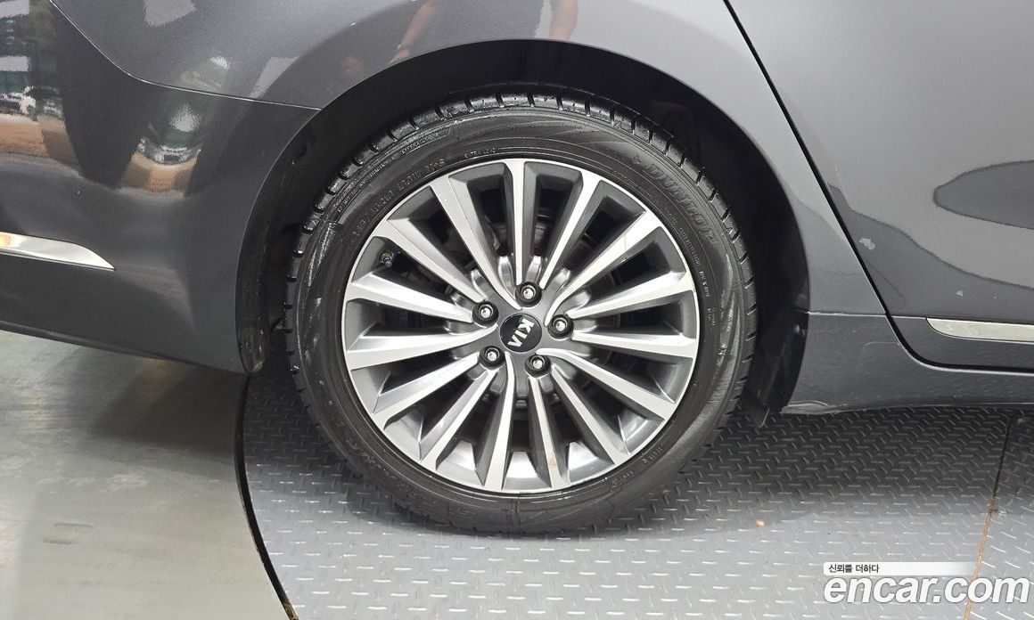 Kia K7 2nd Gen фото 25
