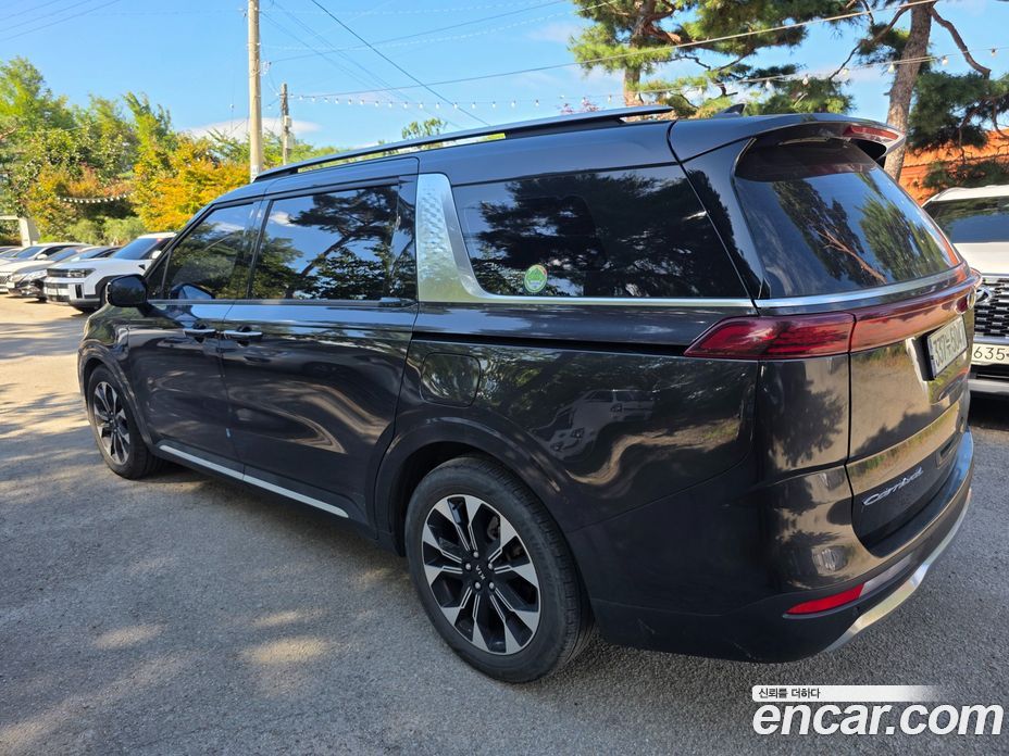 Kia Carnival 4th Gen фото 6