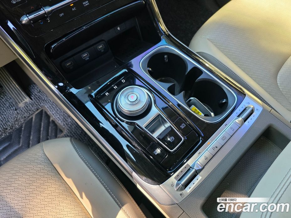 Kia Carnival 4th Gen фото 11