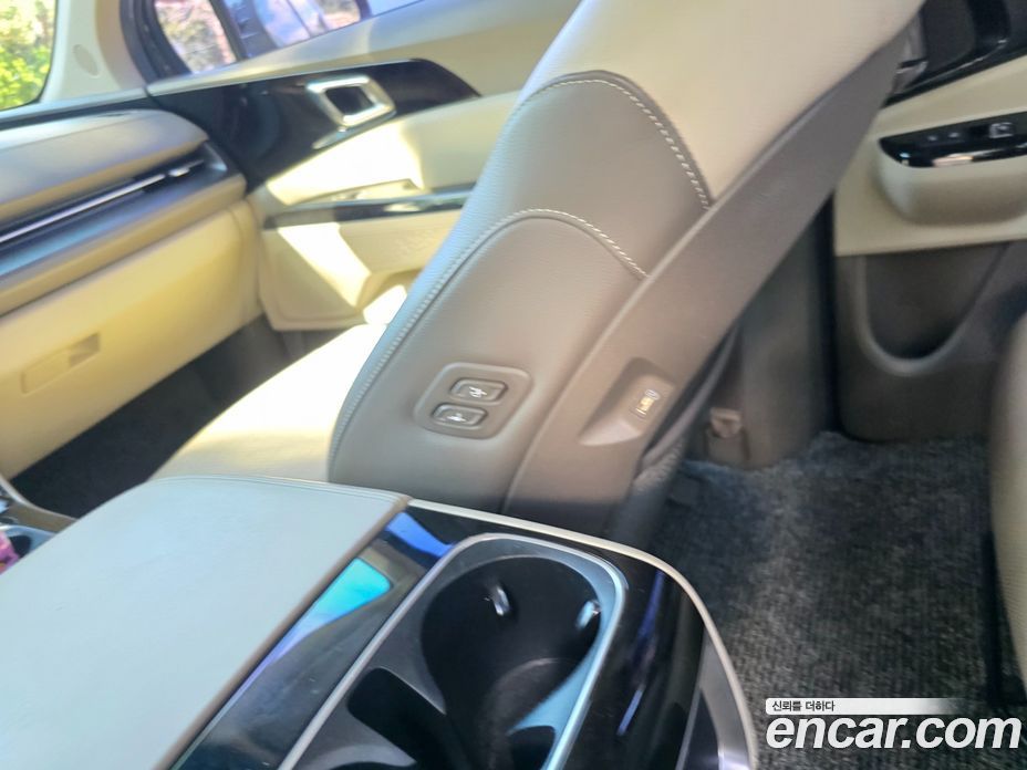 Kia Carnival 4th Gen фото 20