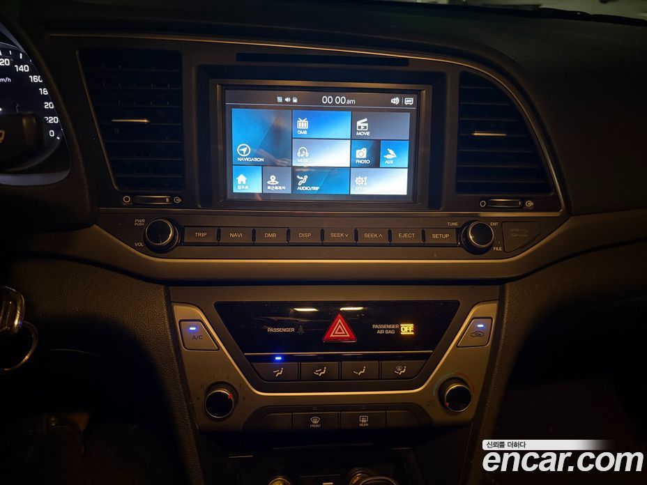 Hyundai Avante (AD) 6th Gen фото 10