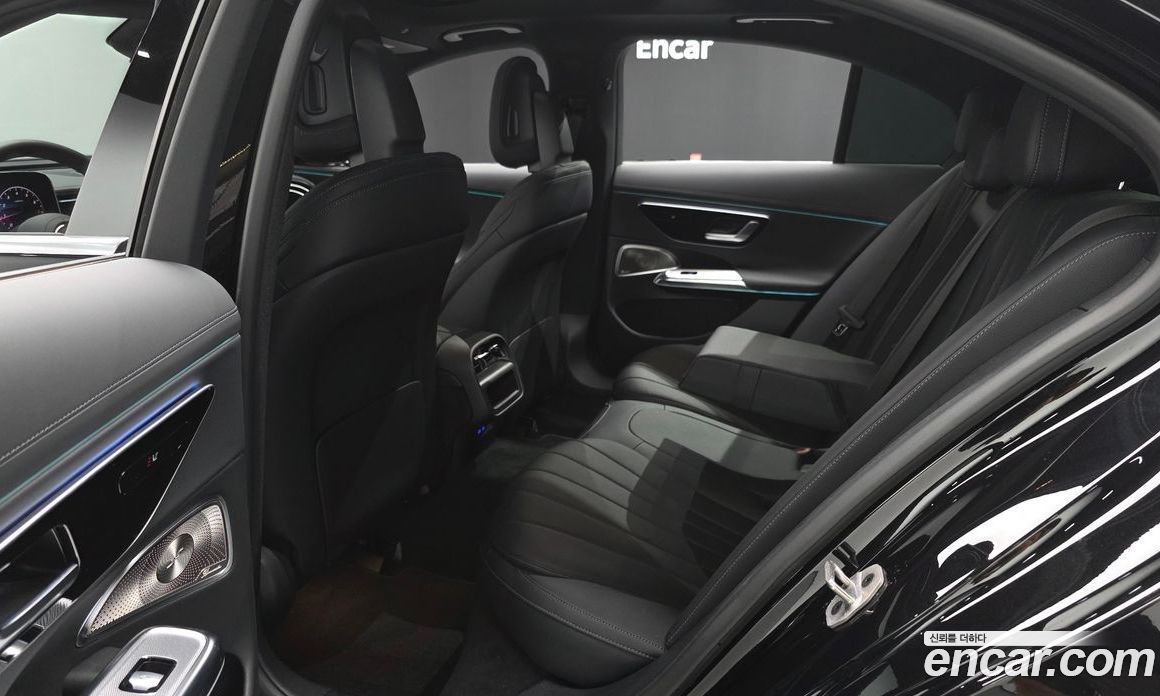 Mercedes-Benz E-Class W214 фото 11