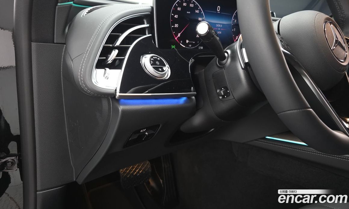Mercedes-Benz E-Class W214 фото 13