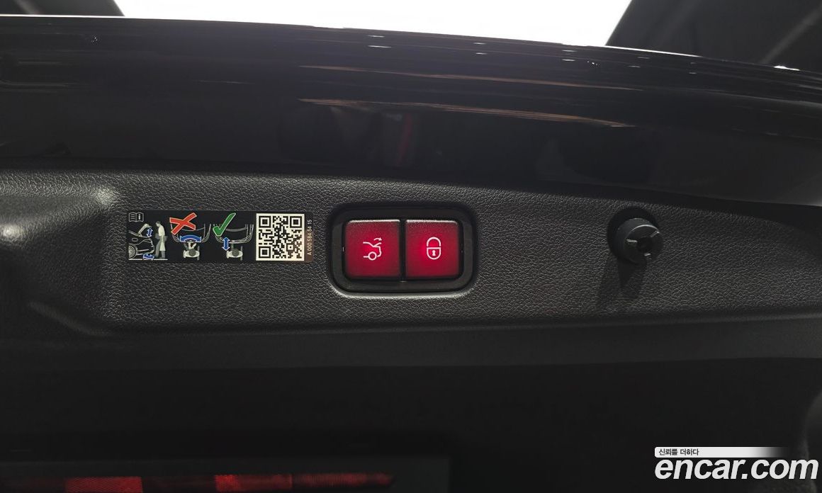 Mercedes-Benz E-Class W214 фото 20