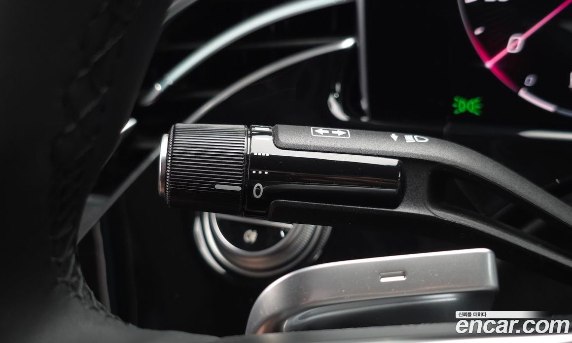 Mercedes-Benz E-Class W214 фото 28