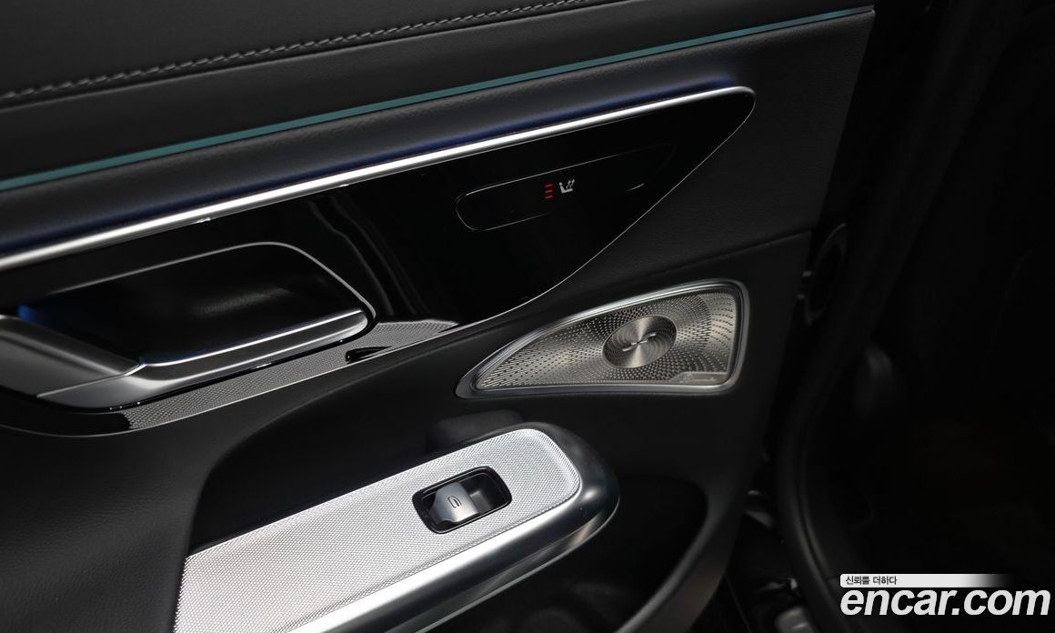 Mercedes-Benz E-Class W214 фото 33