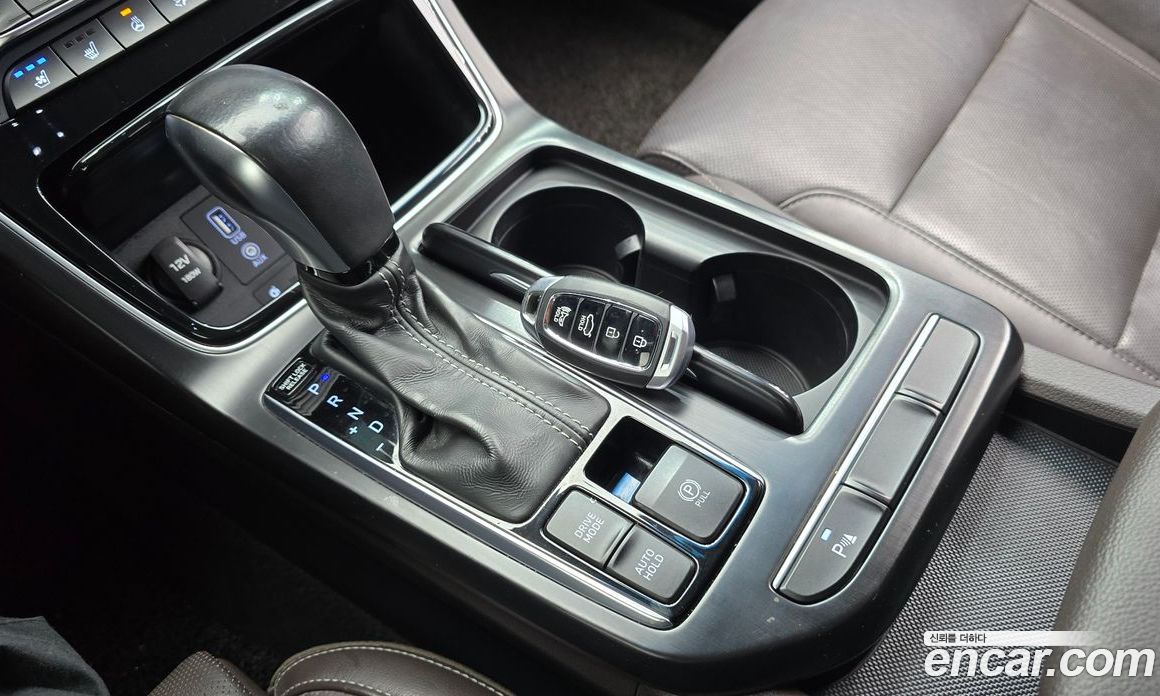 Hyundai Grandeur (IG) 6th Gen фото 9
