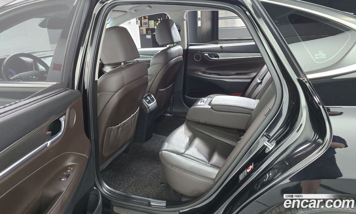 Hyundai Grandeur (IG) 6th Gen фото 11