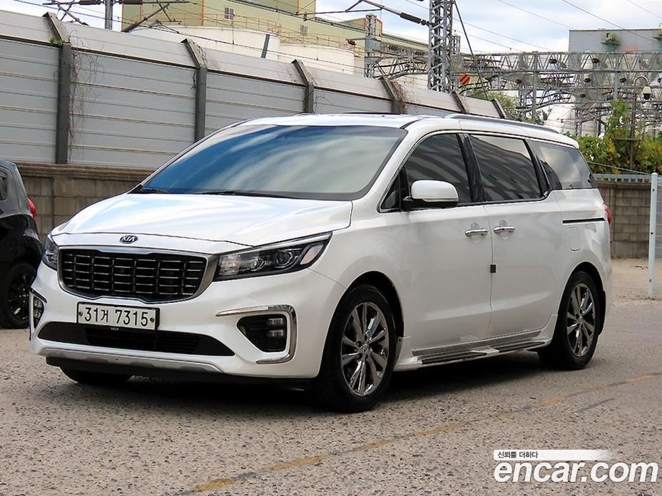 Kia Carnival 3rd Gen Restyling фото 2