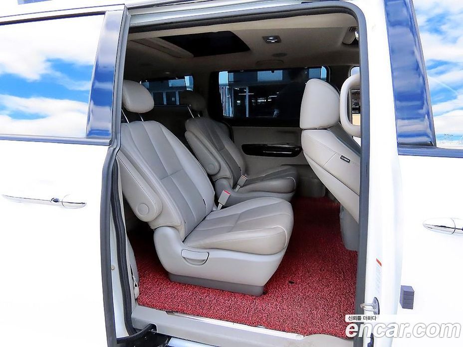 Kia Carnival 3rd Gen Restyling фото 6