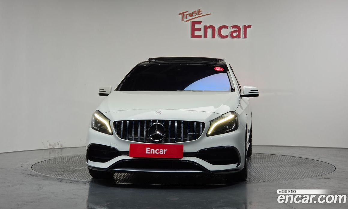 Mercedes-Benz A-Class W176 фото 3