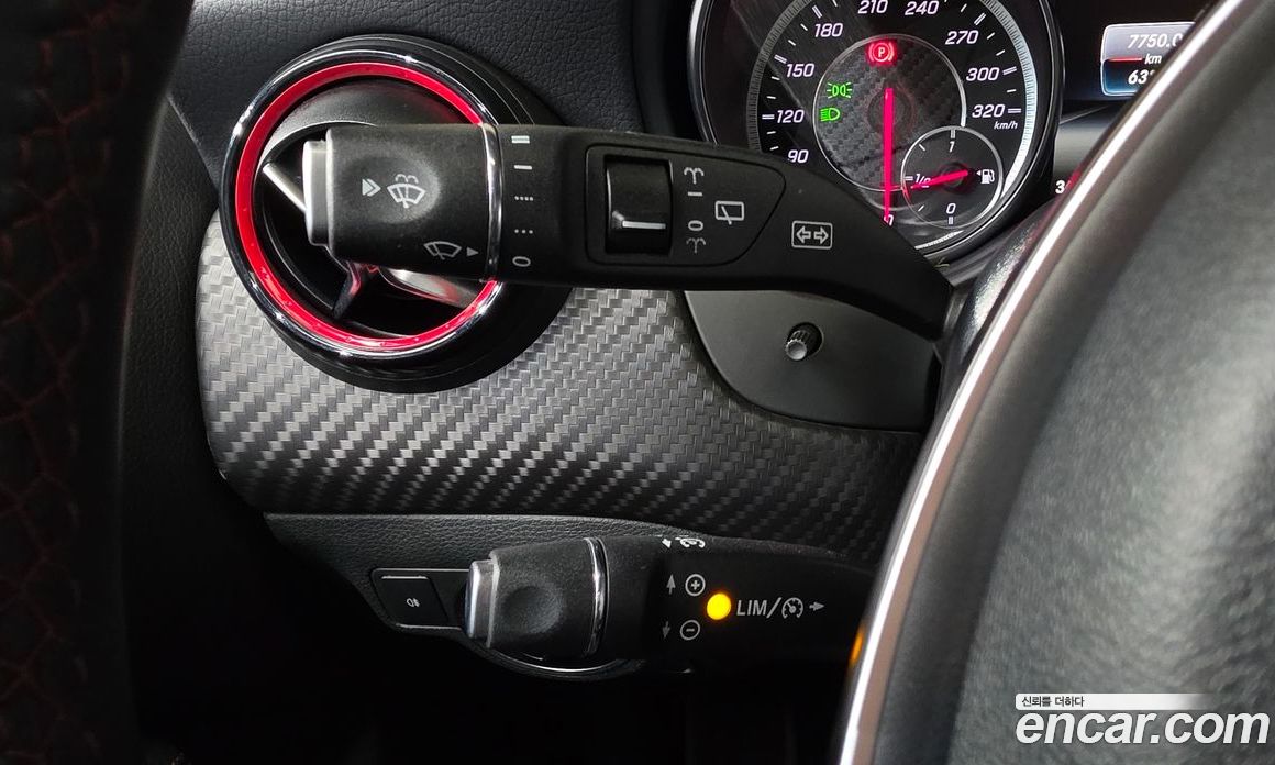 Mercedes-Benz A-Class W176 фото 28