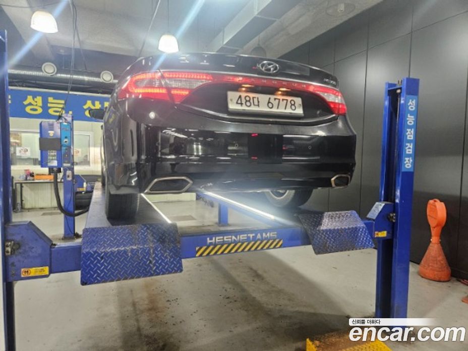 Hyundai Grandeur (HG) фото 2