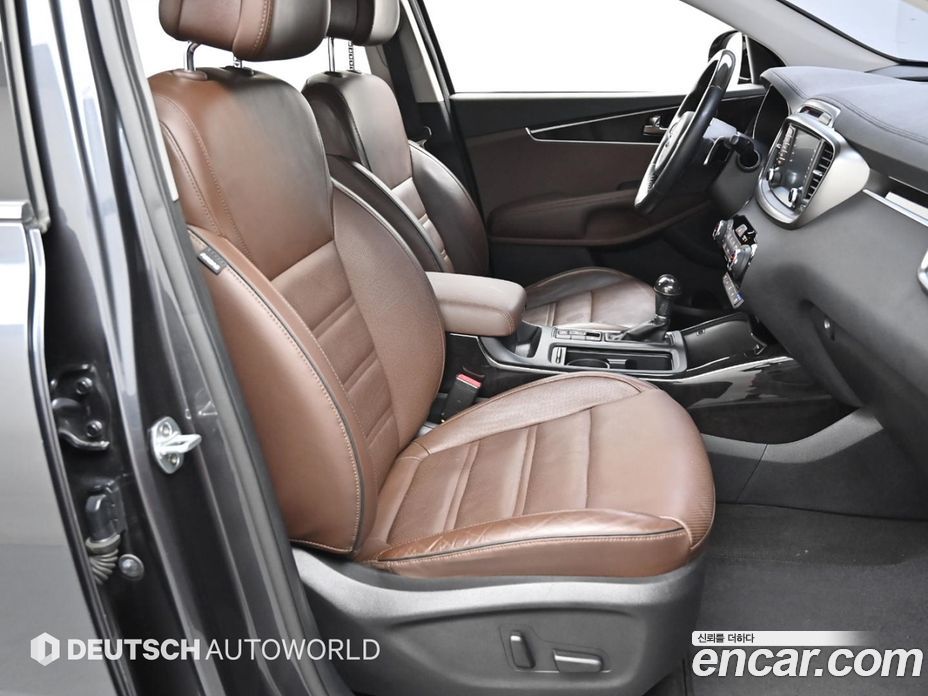 Kia Sorento 3rd Gen фото 10