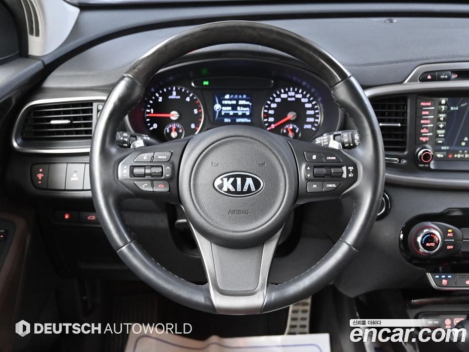 Kia Sorento 3rd Gen фото 13