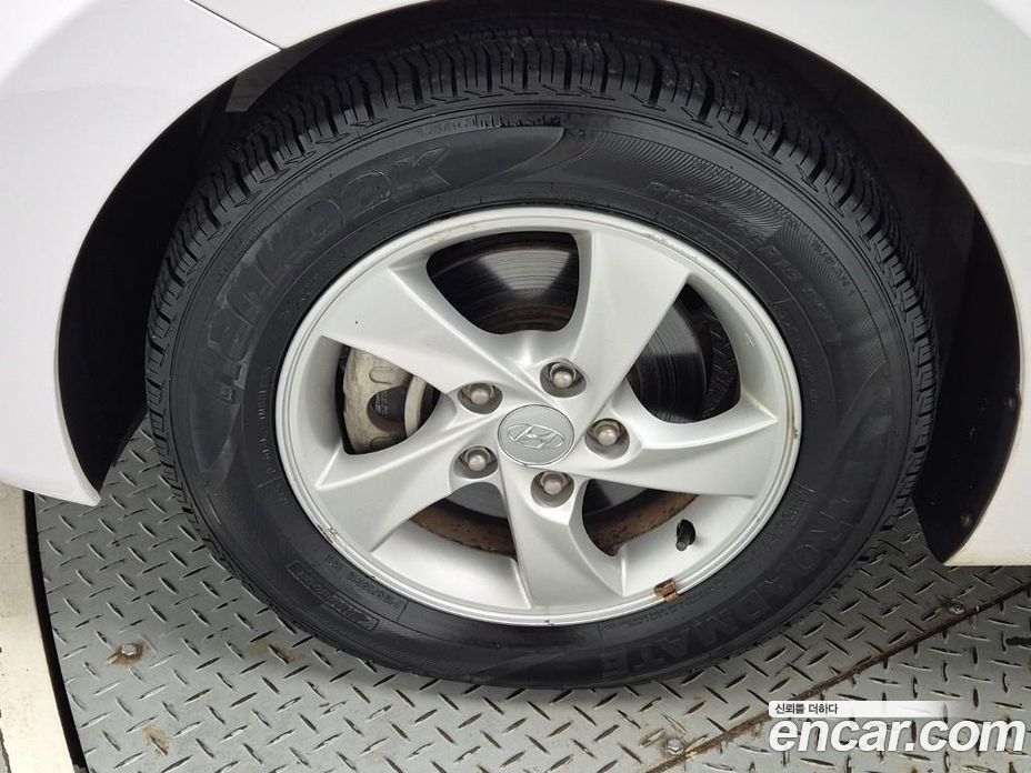 Hyundai The New Avante фото 20