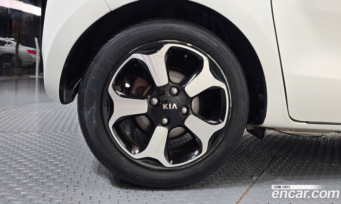Kia Ray фото 5