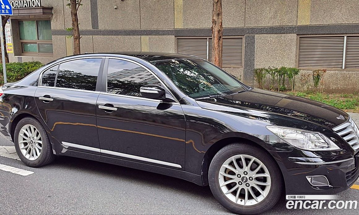 Hyundai Genesis фото 17