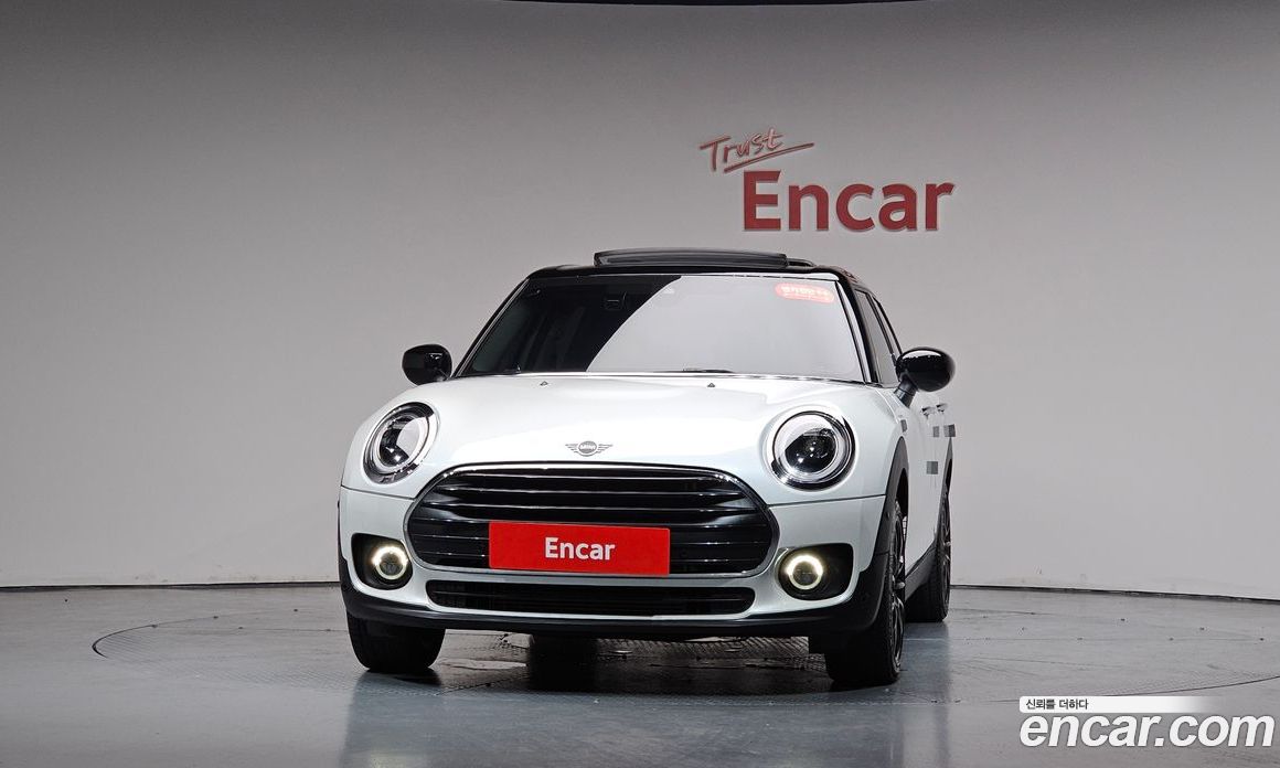 Mini Cooper Clubman фото 2