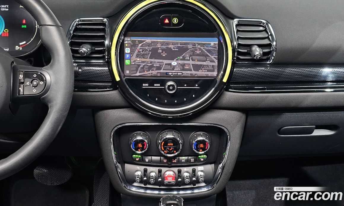 Mini Cooper Clubman фото 18