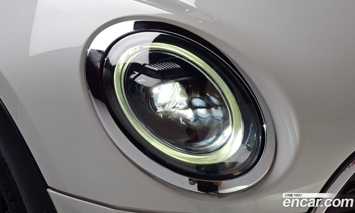 Mini Cooper Clubman фото 22